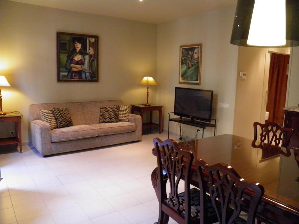 Apartment (1-2 Adults),11585063:JPEG