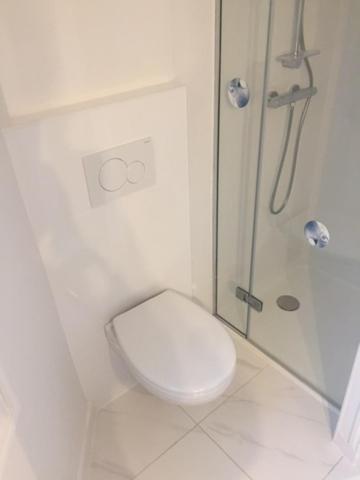 One-Bedroom Apartment,1254346279:JPEG