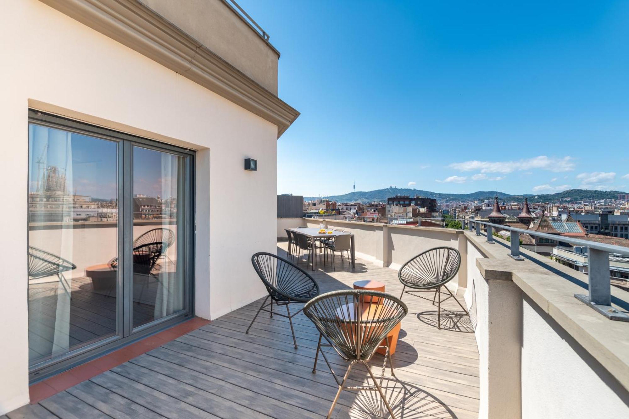 4 Bedroom Penthouse Apartment with terrace,1596034726:JPEG