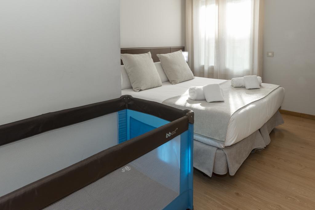 One-Bedroom Family Apartment,705862510:JPEG