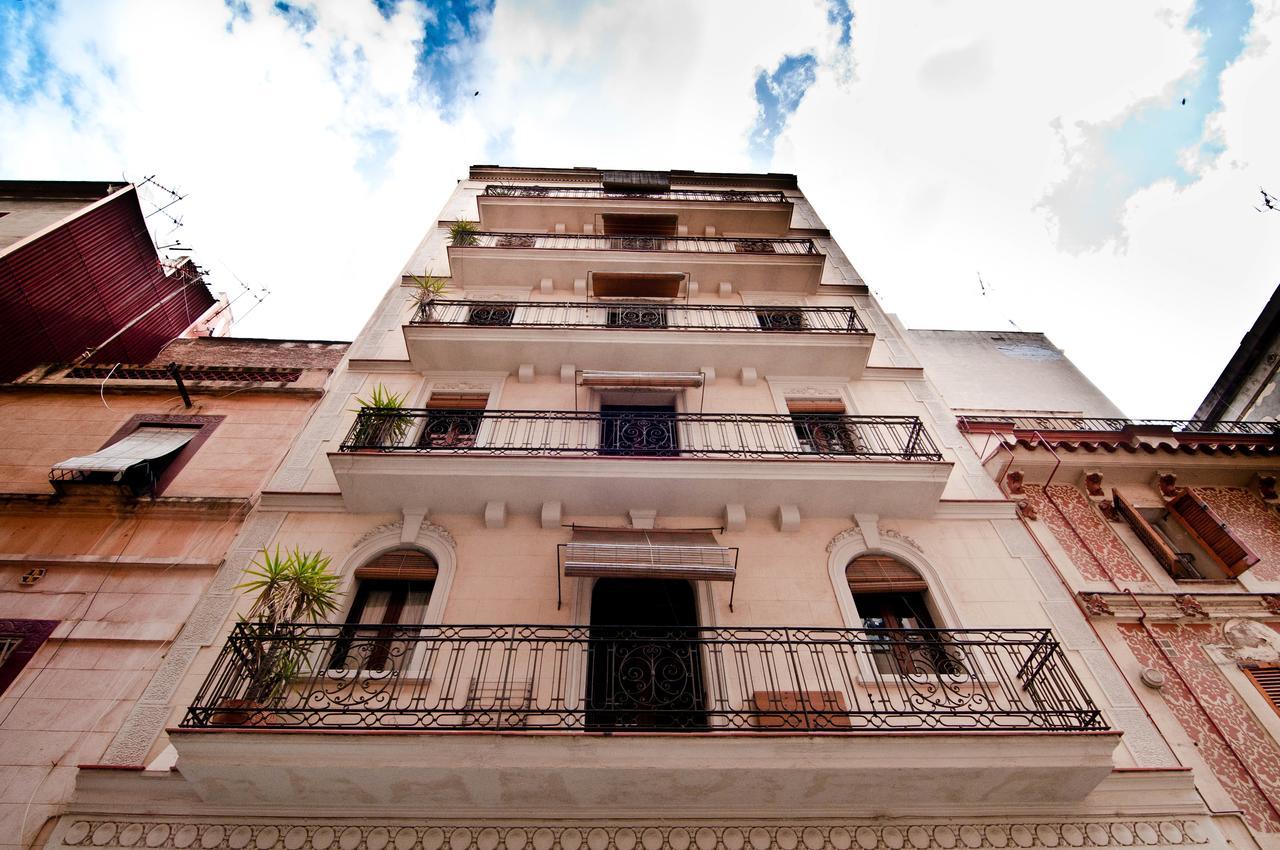 Apartment with Balcony,627908037:JPEG