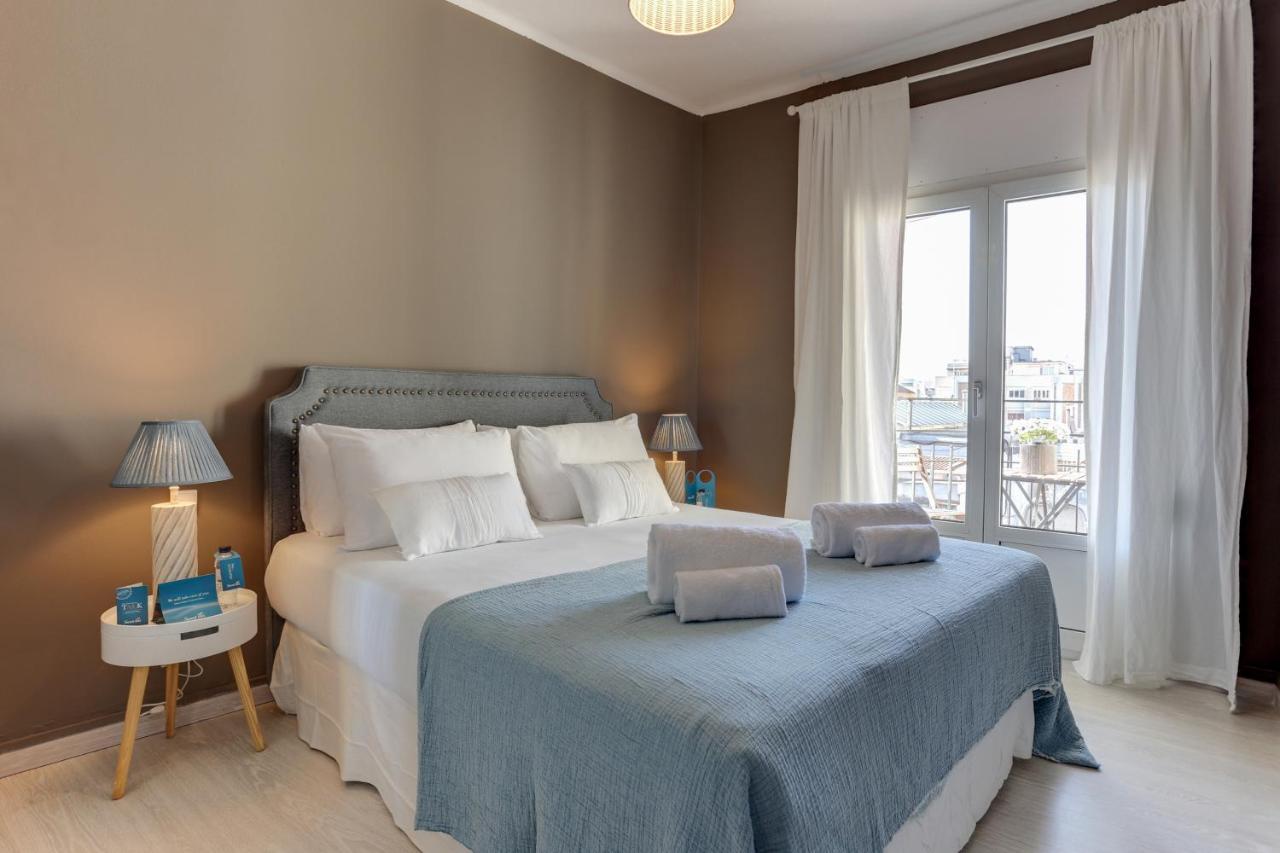 Apartment with Balcony,1154145600:JPEG