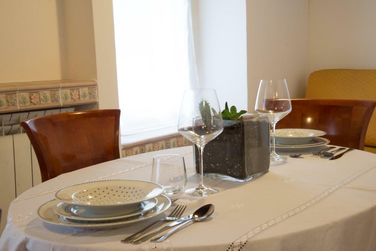 Holiday Home,859831454:JPEG