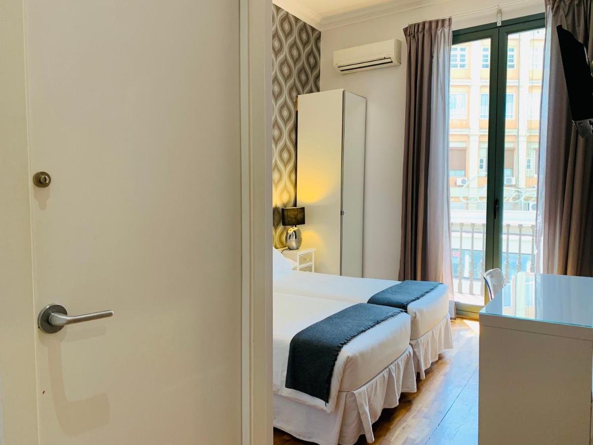 Camera Doppia con Letti Singoli con Bagno Privato