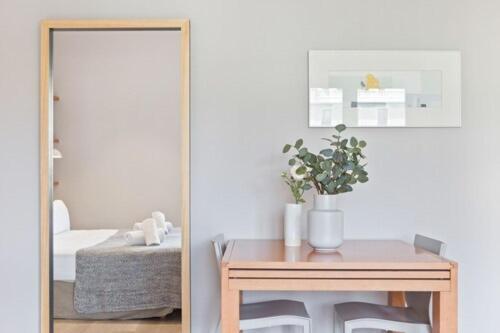 Superior Studio,999716466:JPEG