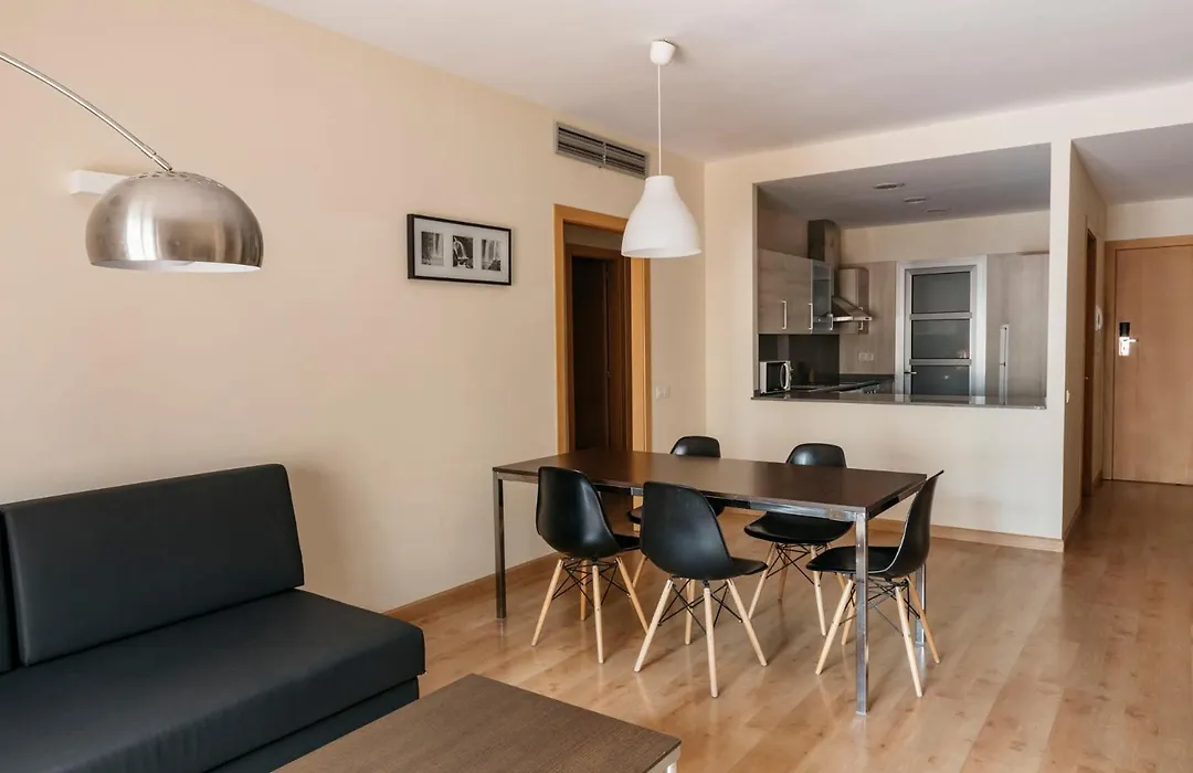 Barcelona Apartment Villarroel-1