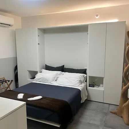 B&B Relax Rooms - Villa Murari Brà-3