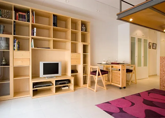 Reina Amalia Apartment Barcellona