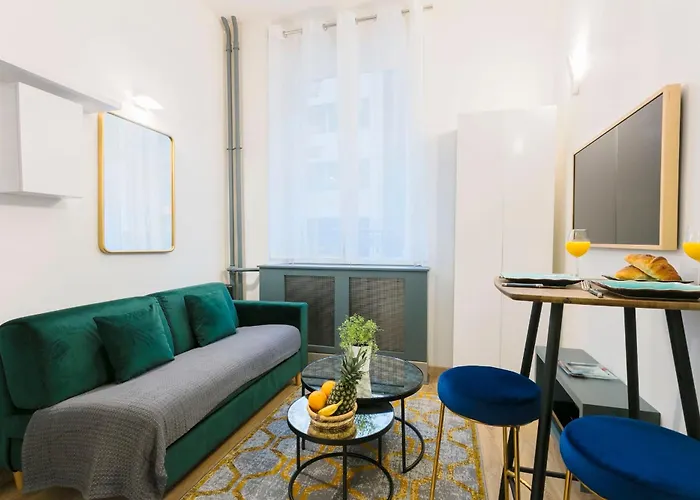 Jardins Des Champs-Elysees - Cityapartmentstay Parigi