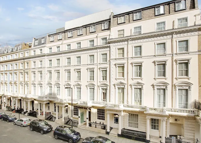 Bright Modern Flat Close To Queensway Londra